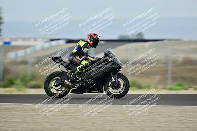 media/Apr-18-2025-TrackDaz (Fri) [[45f5874c44]]/C Group/Session 1 (Turn 7)/